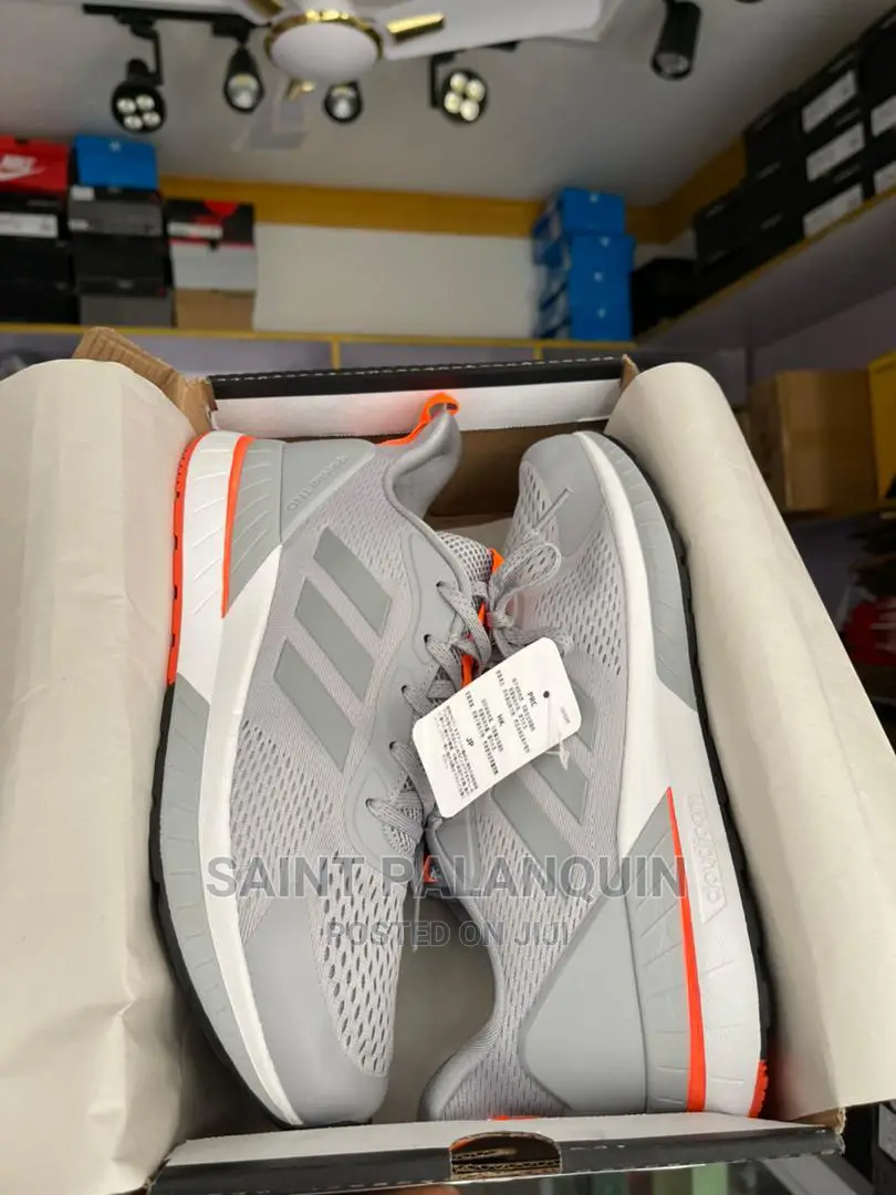 Adidas Sneaker