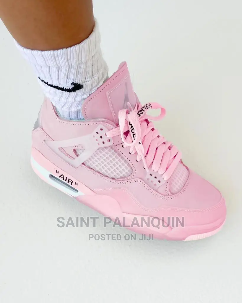 Off White Jordan 4