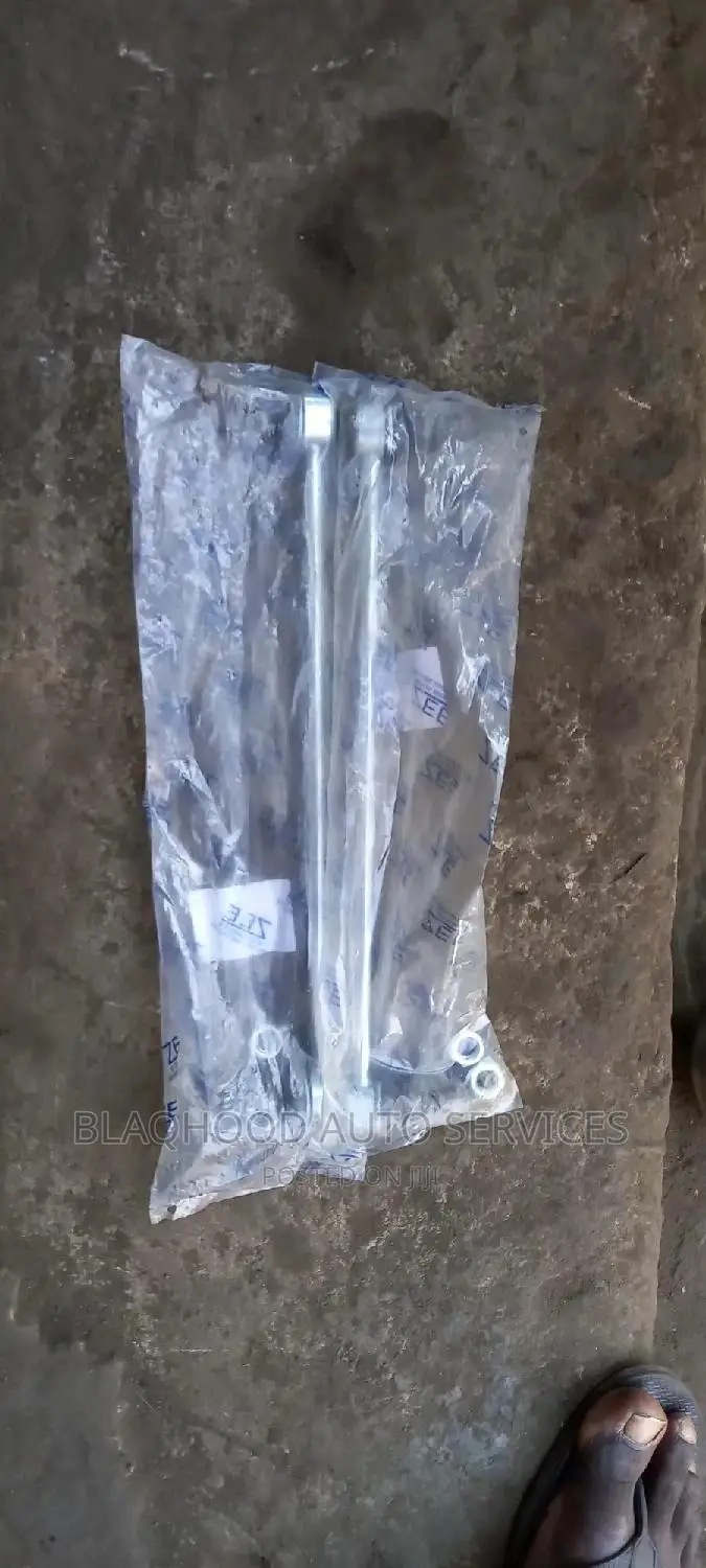 Toyota Corolla/Matrix/Vibe/Camry/Rav4 Link Bar Available