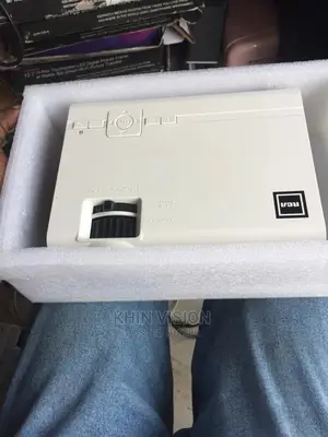 Projector Original RCA With Remote Control