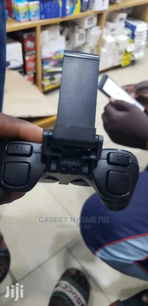 V13 Wireless Gamepad