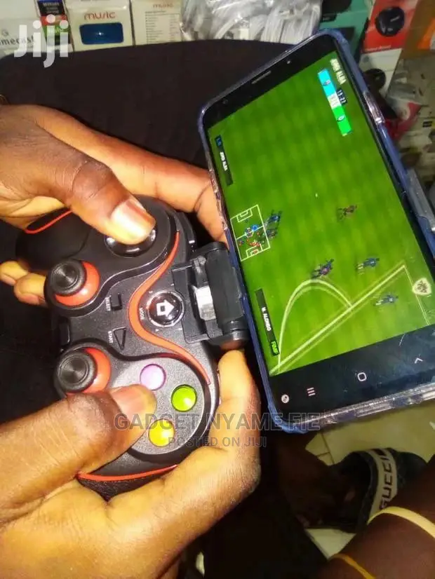 V13 Wireless Gamepad