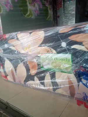 High Quality Mattress ~ 20inches Double