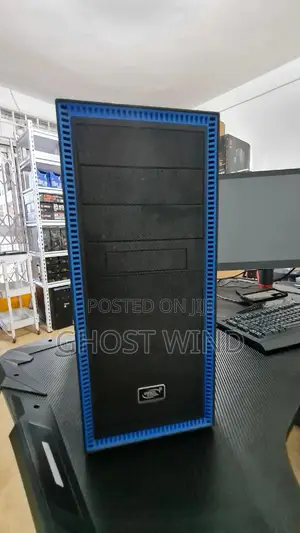 Desktop Computer 8GB Intel Xeon SSD 256GB