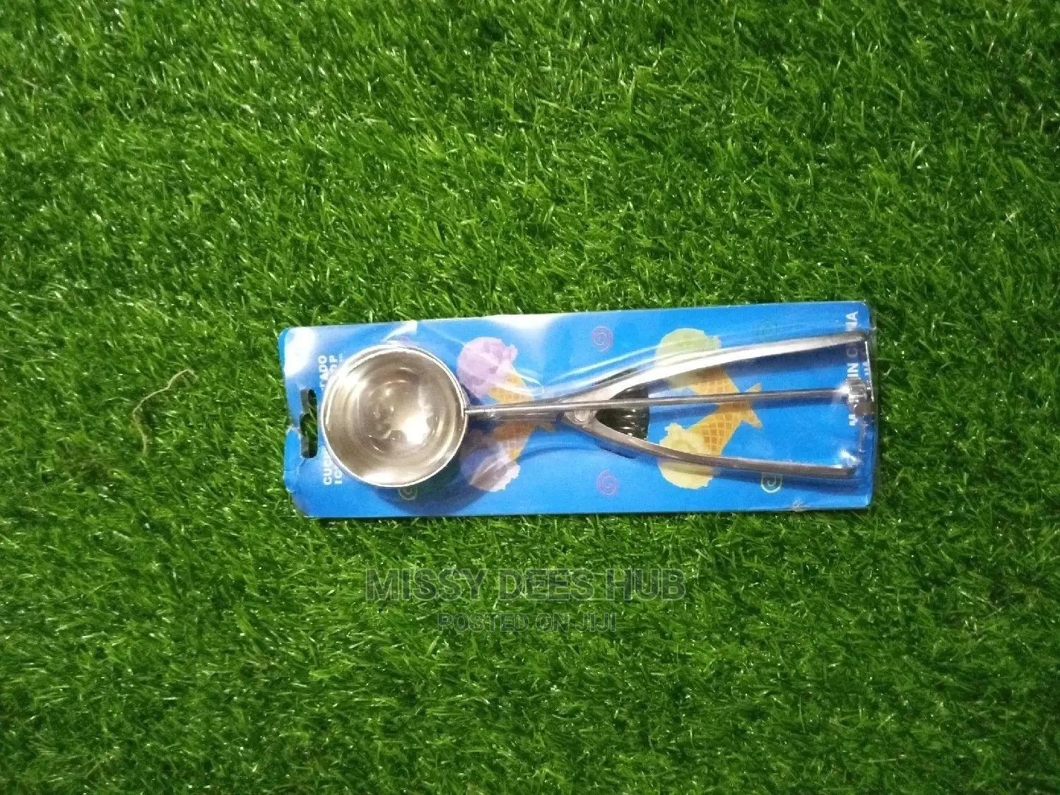 Metallic Ice-cream Scoop