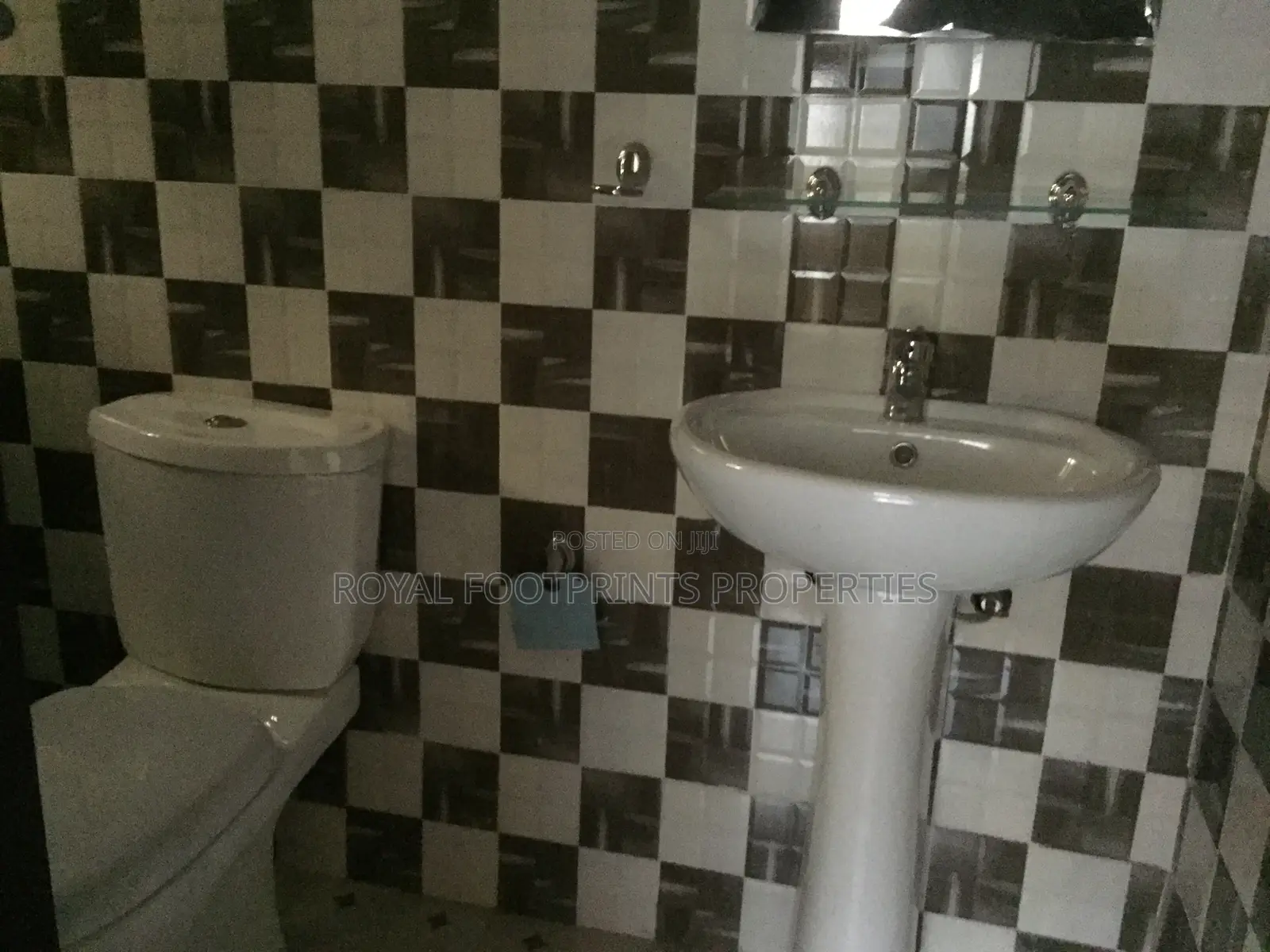 3bdrm House in Oyarifa for sale