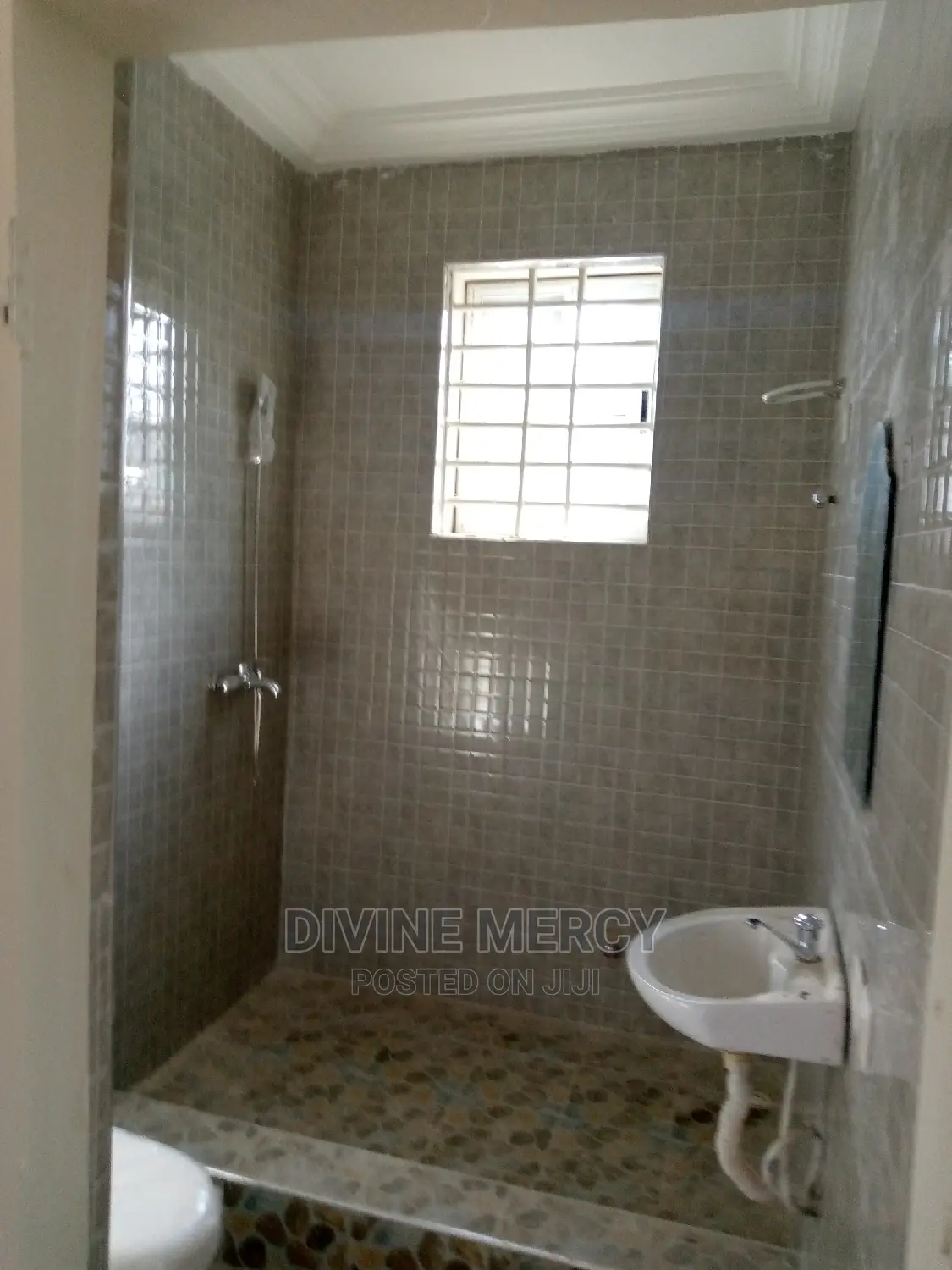 1bdrm Apartment in Divine Mercy Agency, Ga East Municipal for rent