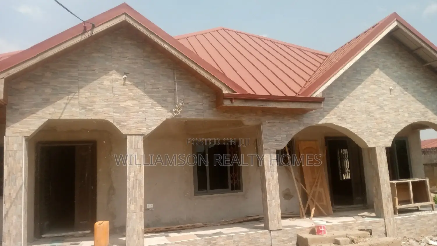 2bdrm Apartment in Community 18 Estate, Spintex for rent