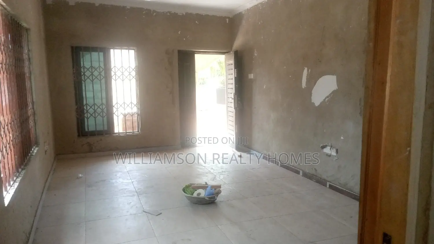 2bdrm Apartment in Community 18 Estate, Spintex for rent
