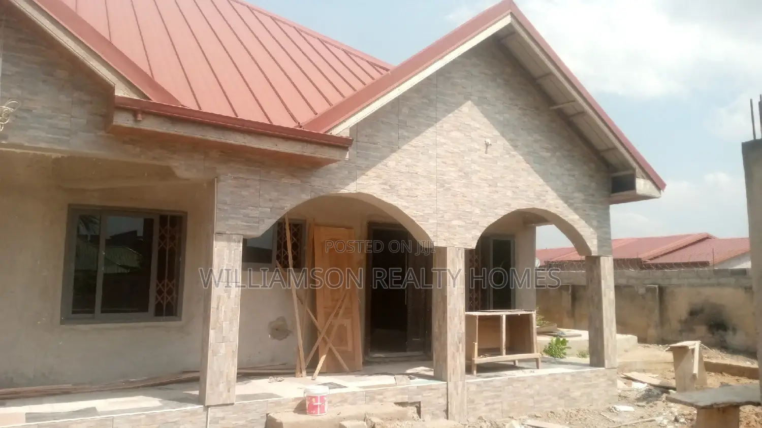 2bdrm Apartment in Community 18 Estate, Spintex for rent