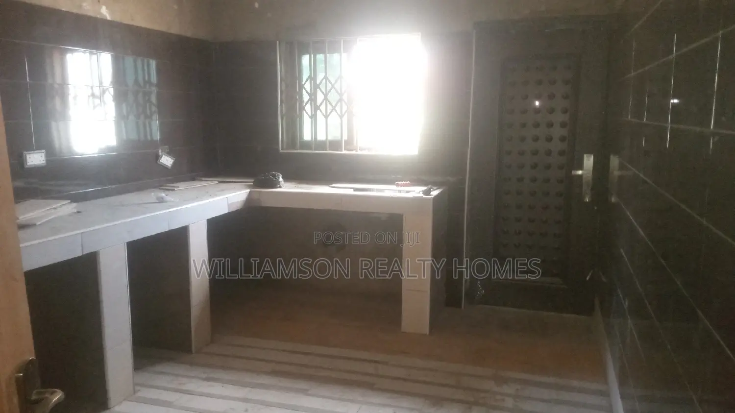 2bdrm Apartment in Community 18 Estate, Spintex for rent