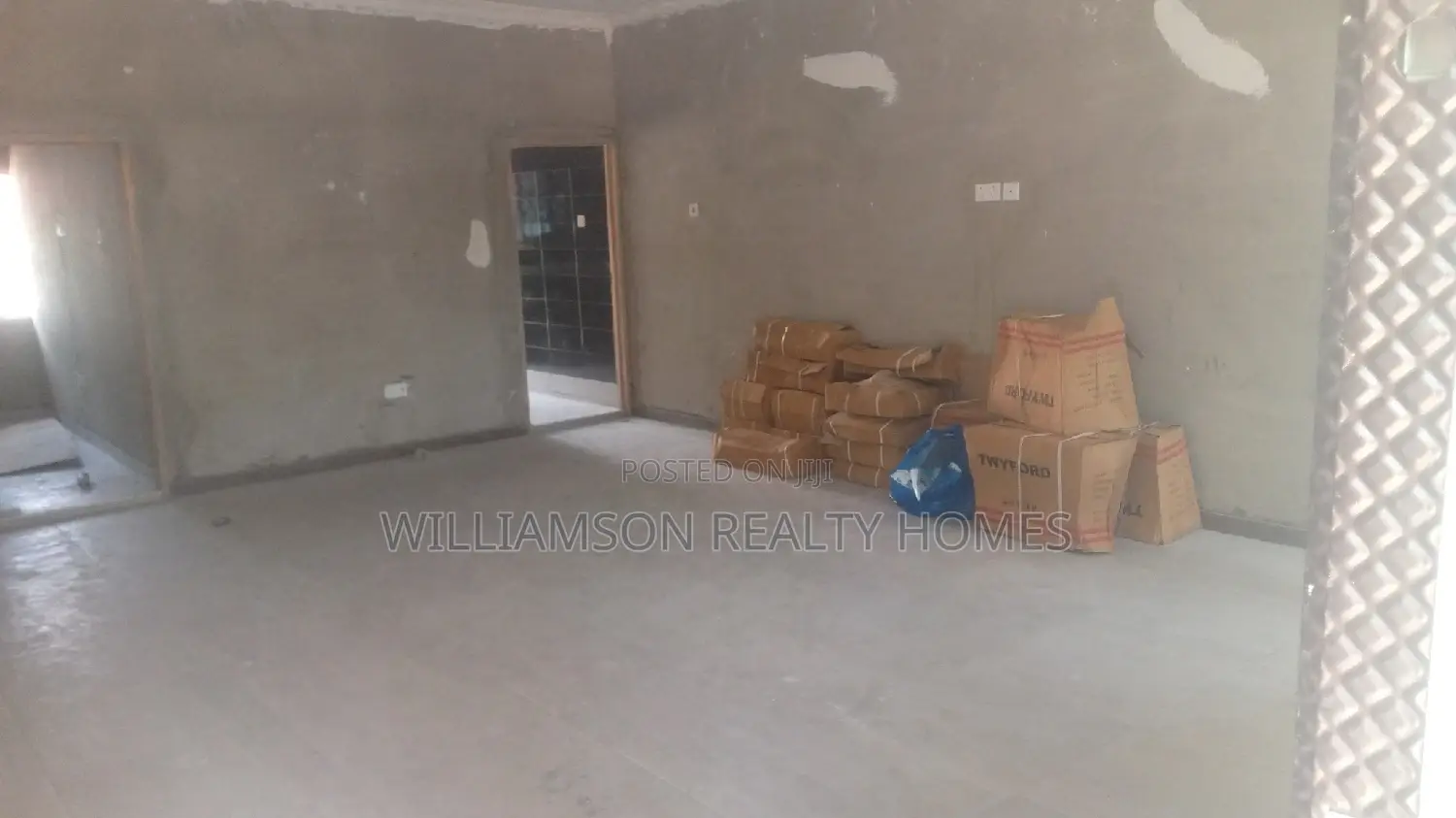 2bdrm Apartment in Community 18 Estate, Spintex for rent