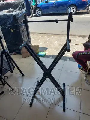 Double Keyboard Stand