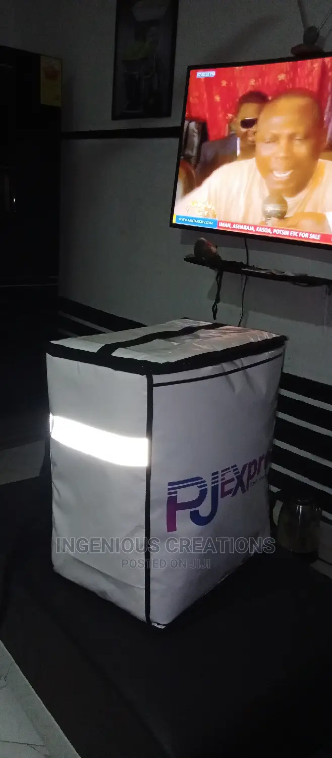 Quality Customised Waterproof Delivery /Courier/Dispatch Bag