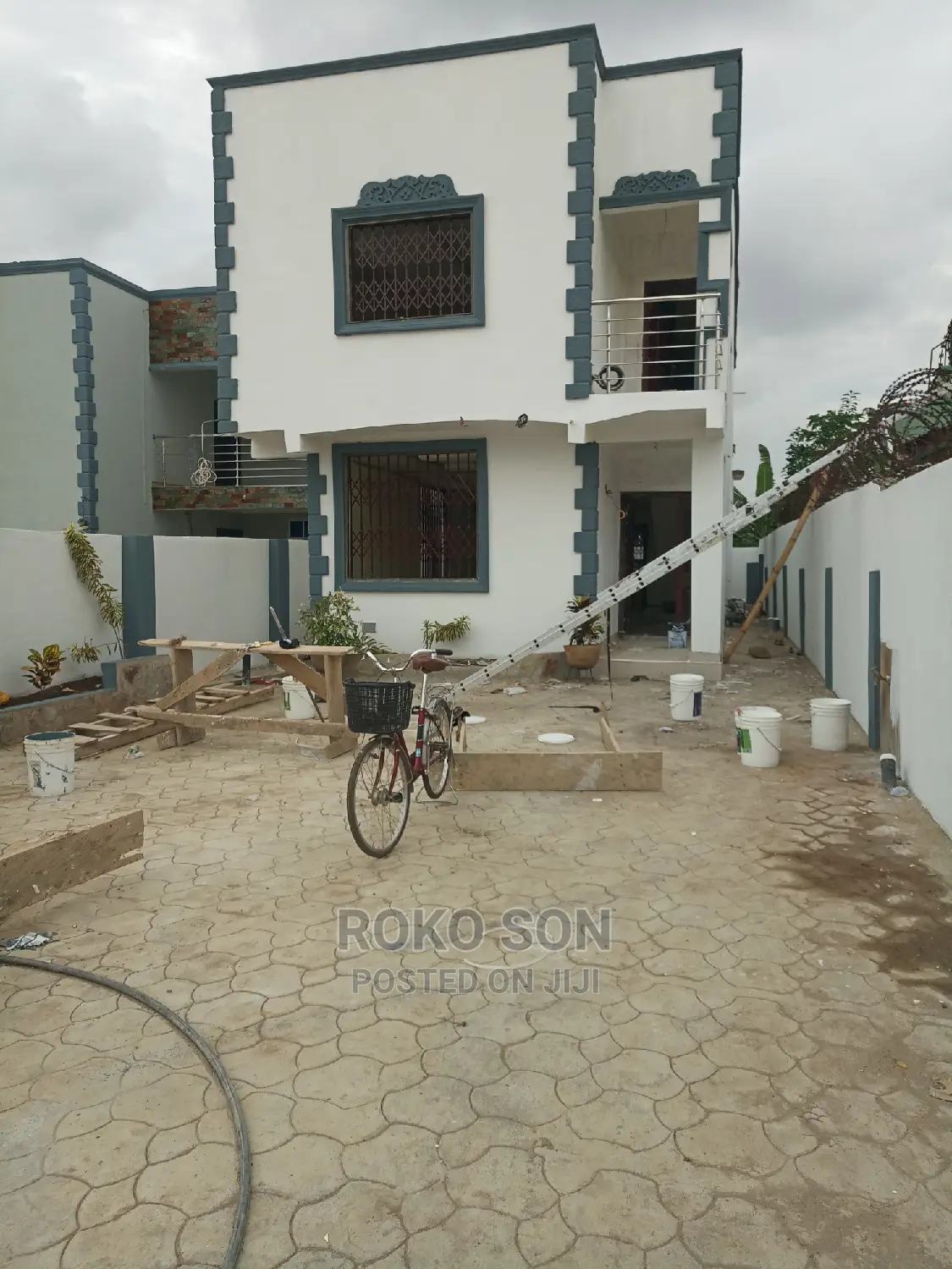 3bdrm Duplex in Dr Roko, Dome for sale