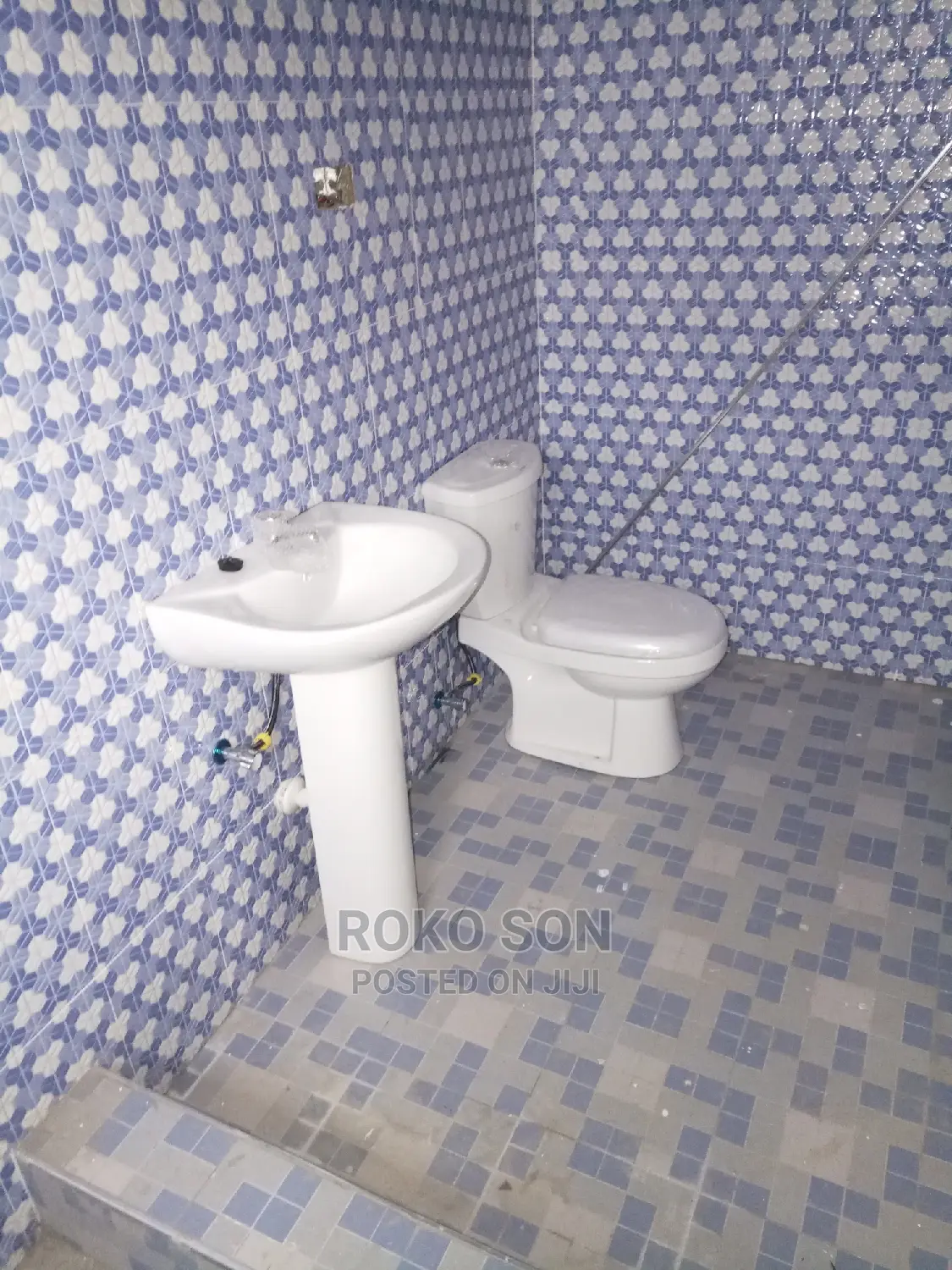 3bdrm Duplex in Dr Roko, Dome for sale