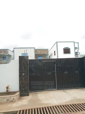 3bdrm Duplex in Dr Roko, Dome for sale
