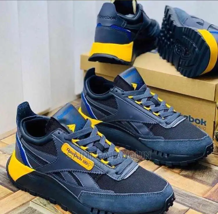 Reebok Sneaker
