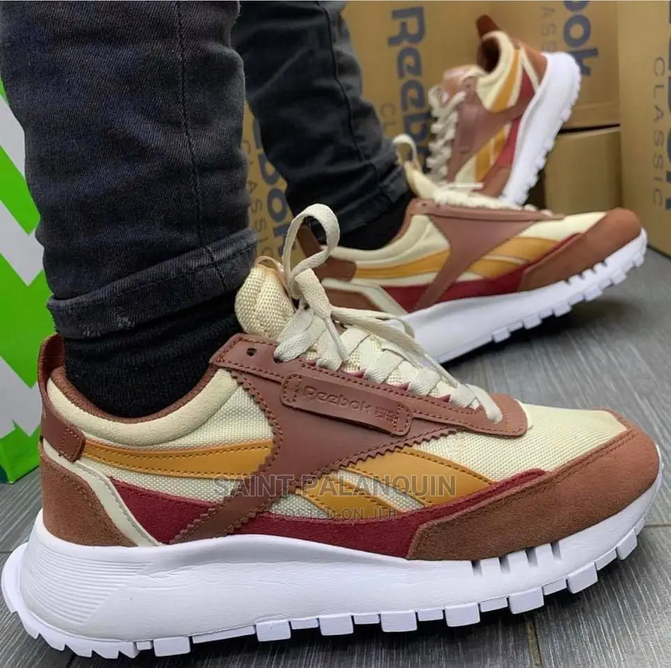 Reebok Sneaker