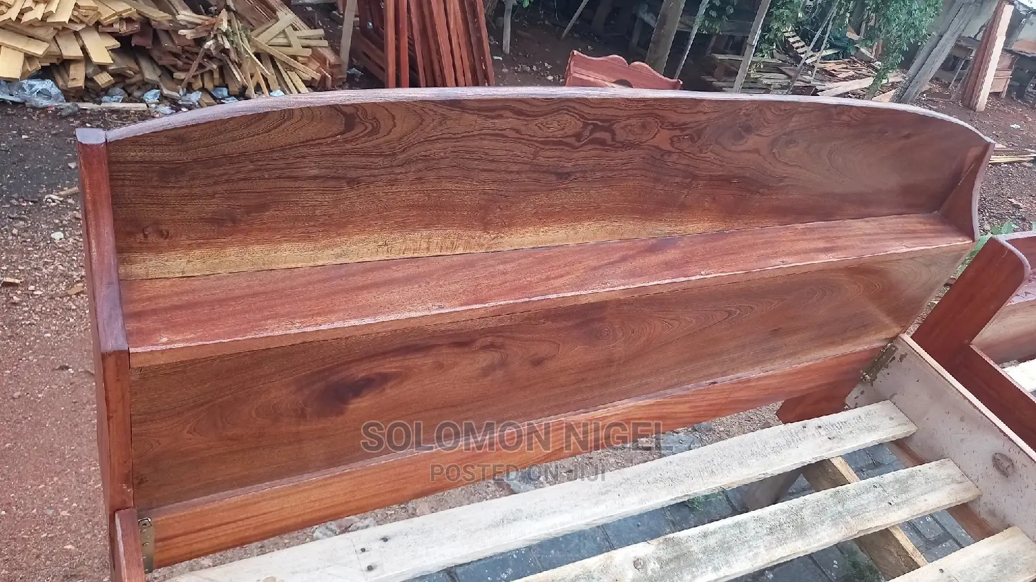 Queen Size Bed, 72/75