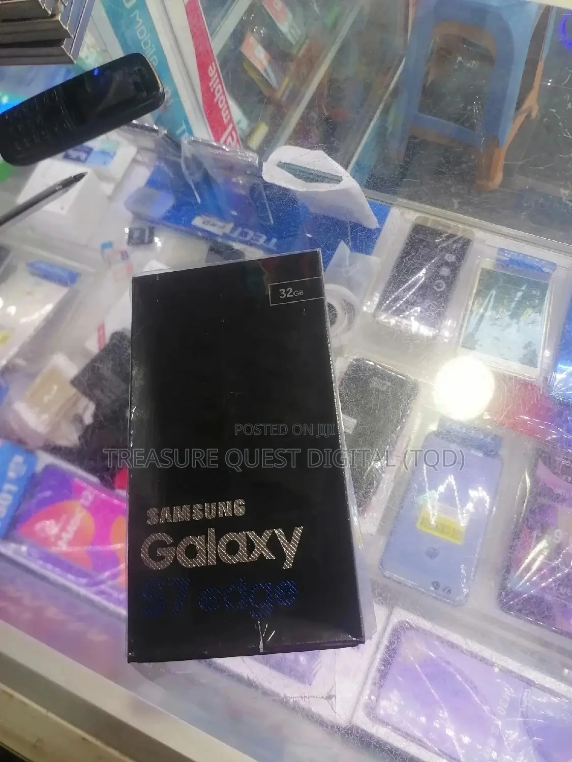 New Samsung Galaxy S7 edge 32 GB Silver