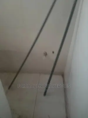 Shop for Rent at Bushroad