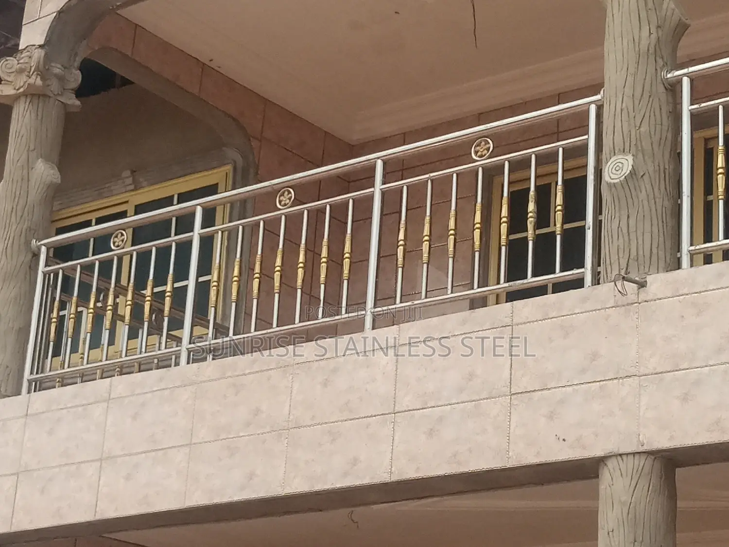 Trusted Stainless Steel and Glass Balustrde
