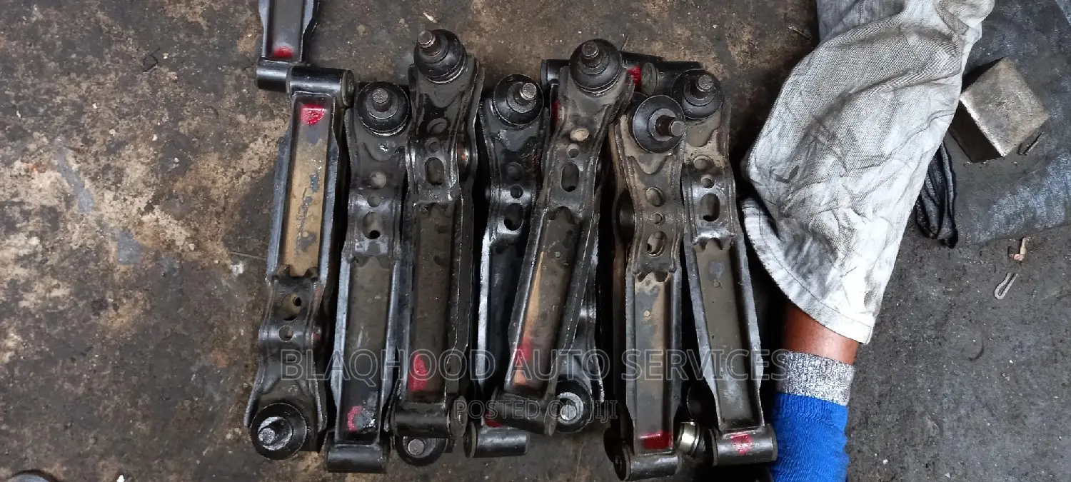 Daewoo Matiz 1,2,3 Slightly Used Lower Arm Pair in Stock
