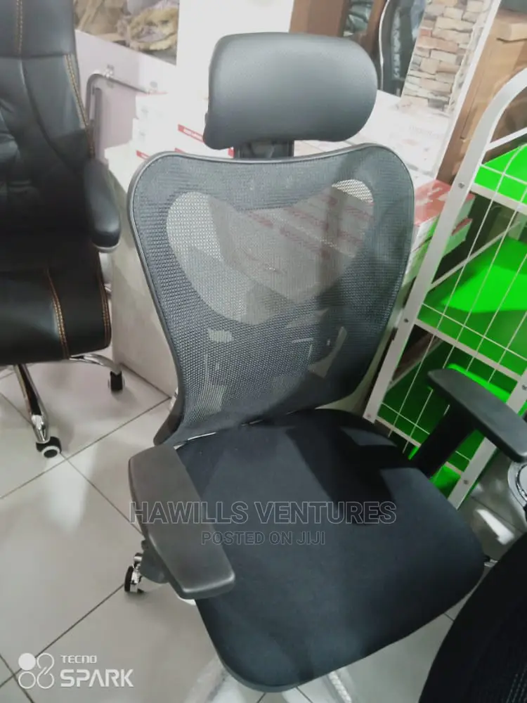 Executive Mesh Chair