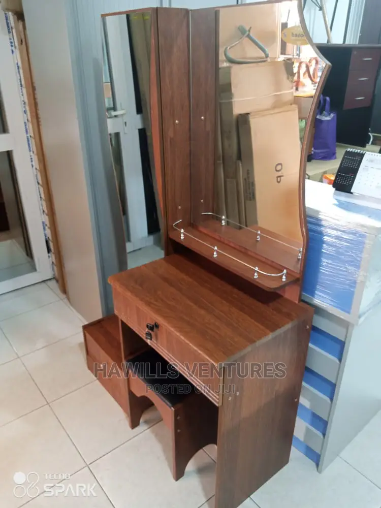 Modern Dressing Mirror