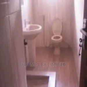 3bdrm Apartment in Airport Residential for rent