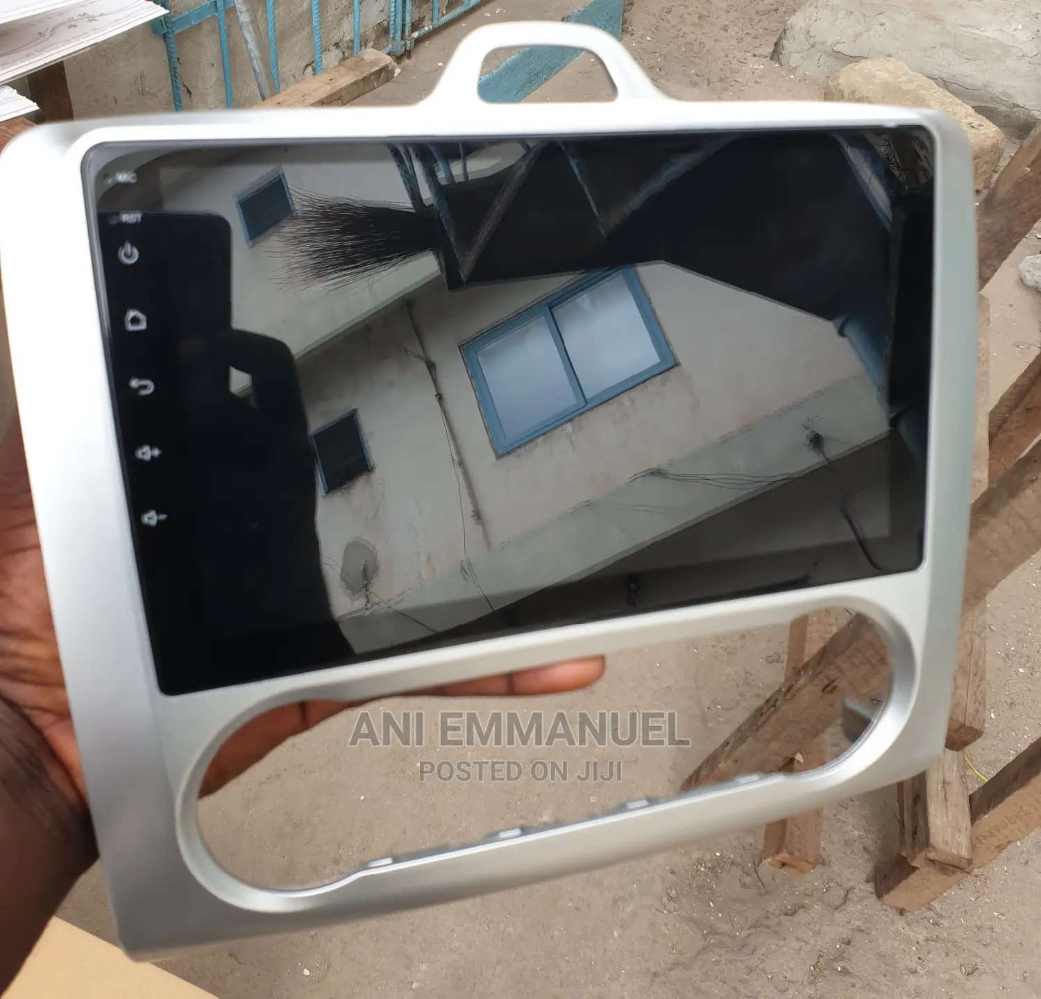 Ford Focus 2009 Android
