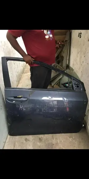 Corolla 2014 to 2018 Door