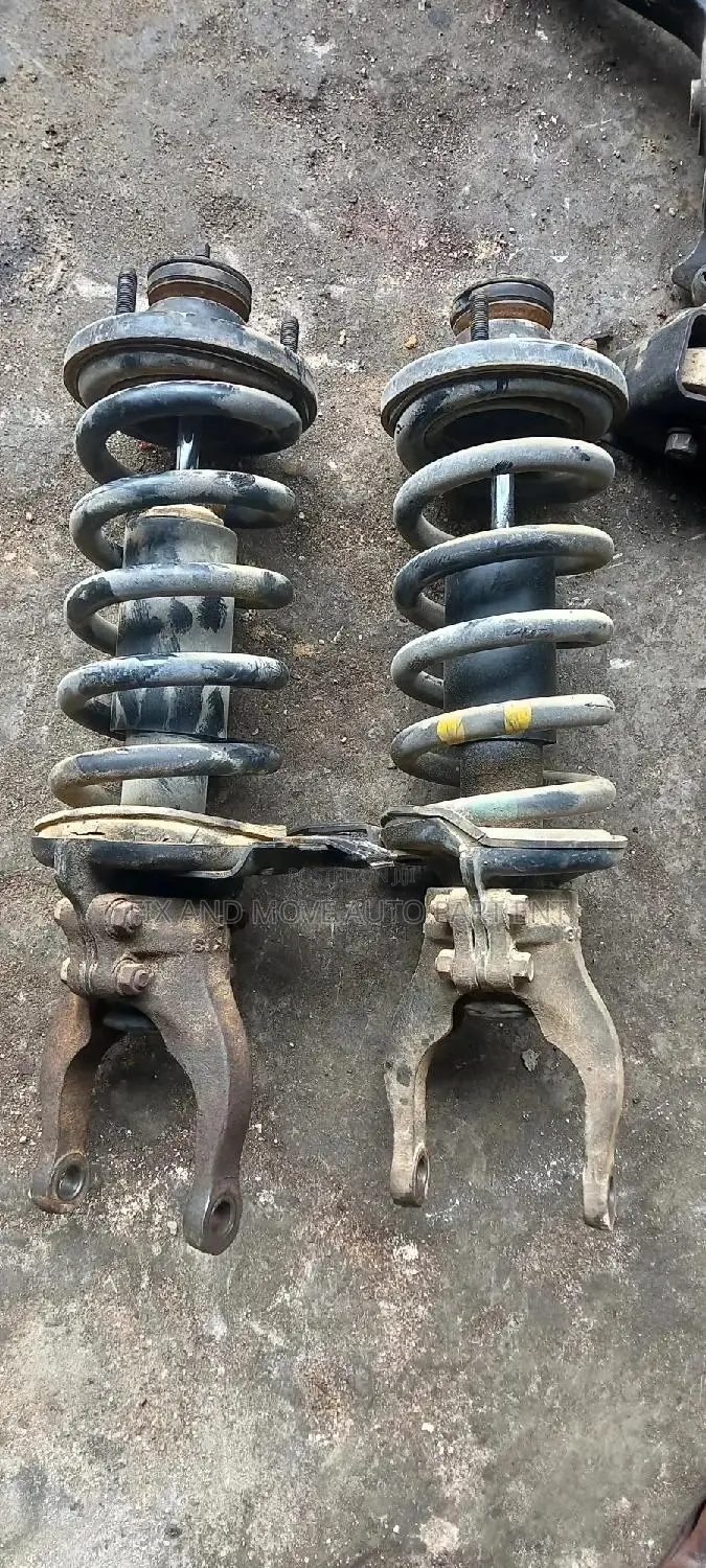 SHOCK ABSORBERS High Quality Pair for All Cars in Stock
