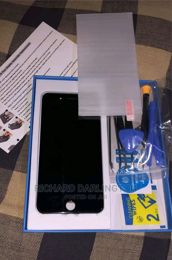7 Plus Screen