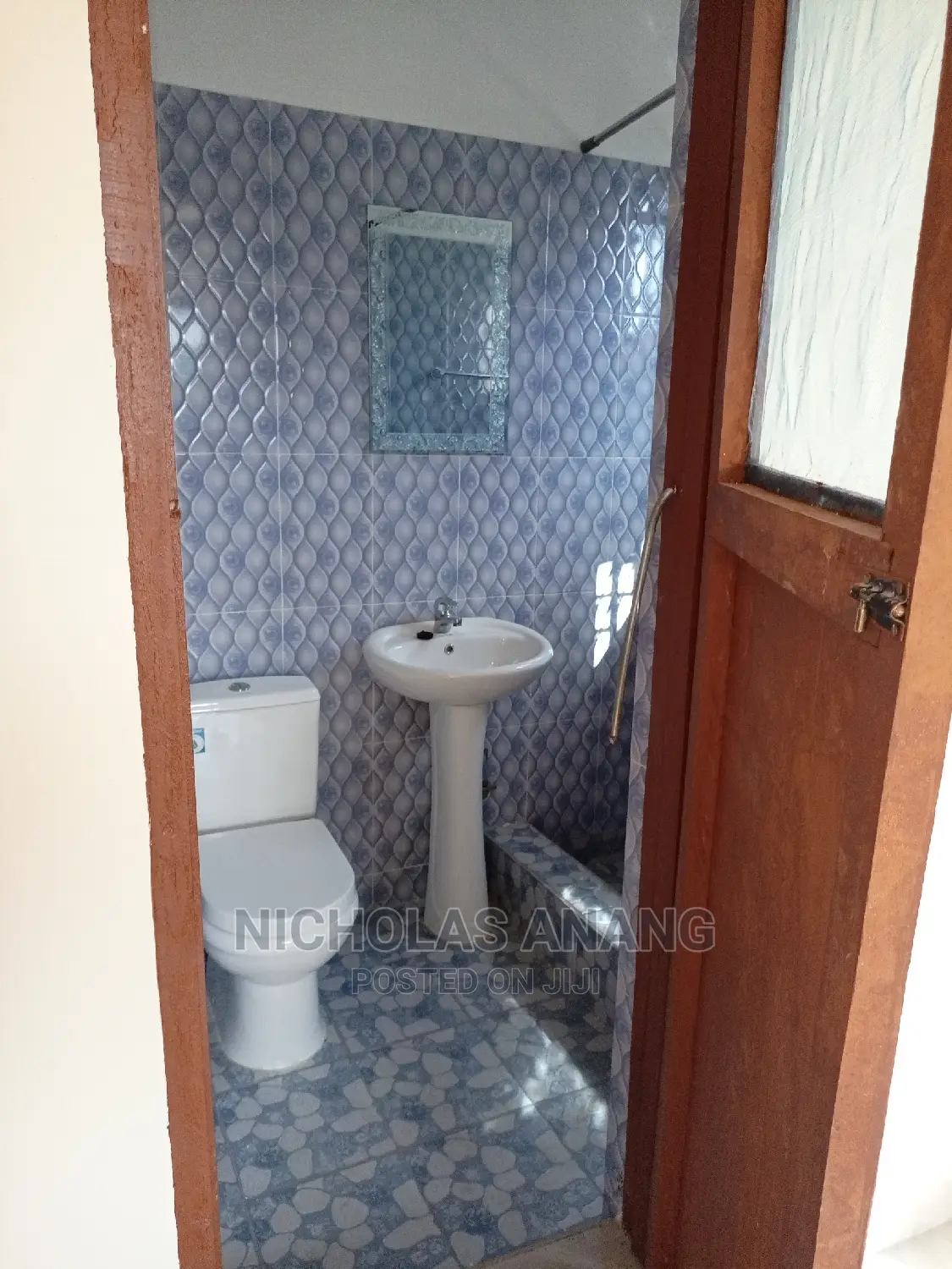 Mini Flat in New Town for Rent