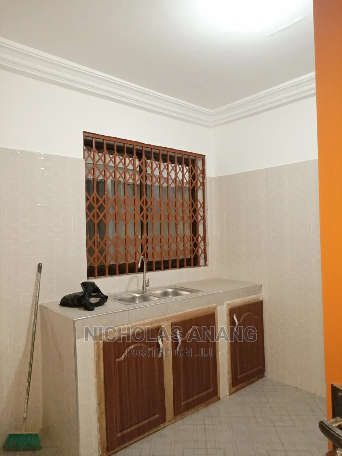 Mini Flat in New Town for Rent