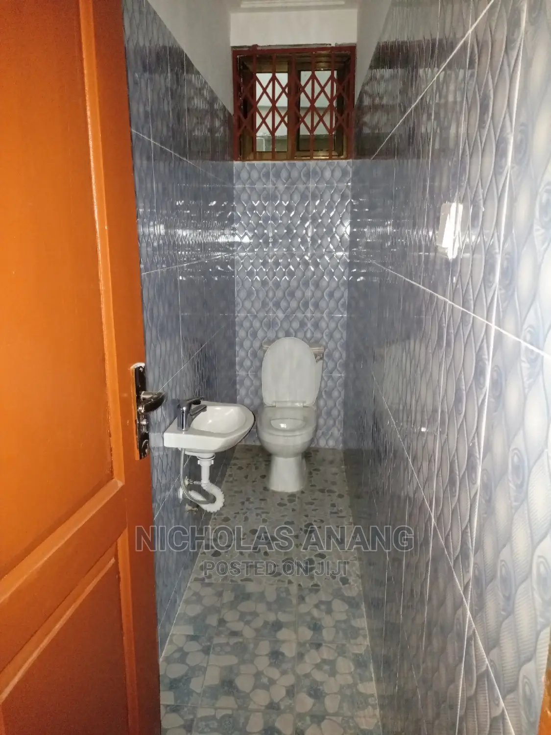Mini Flat in New Town for Rent