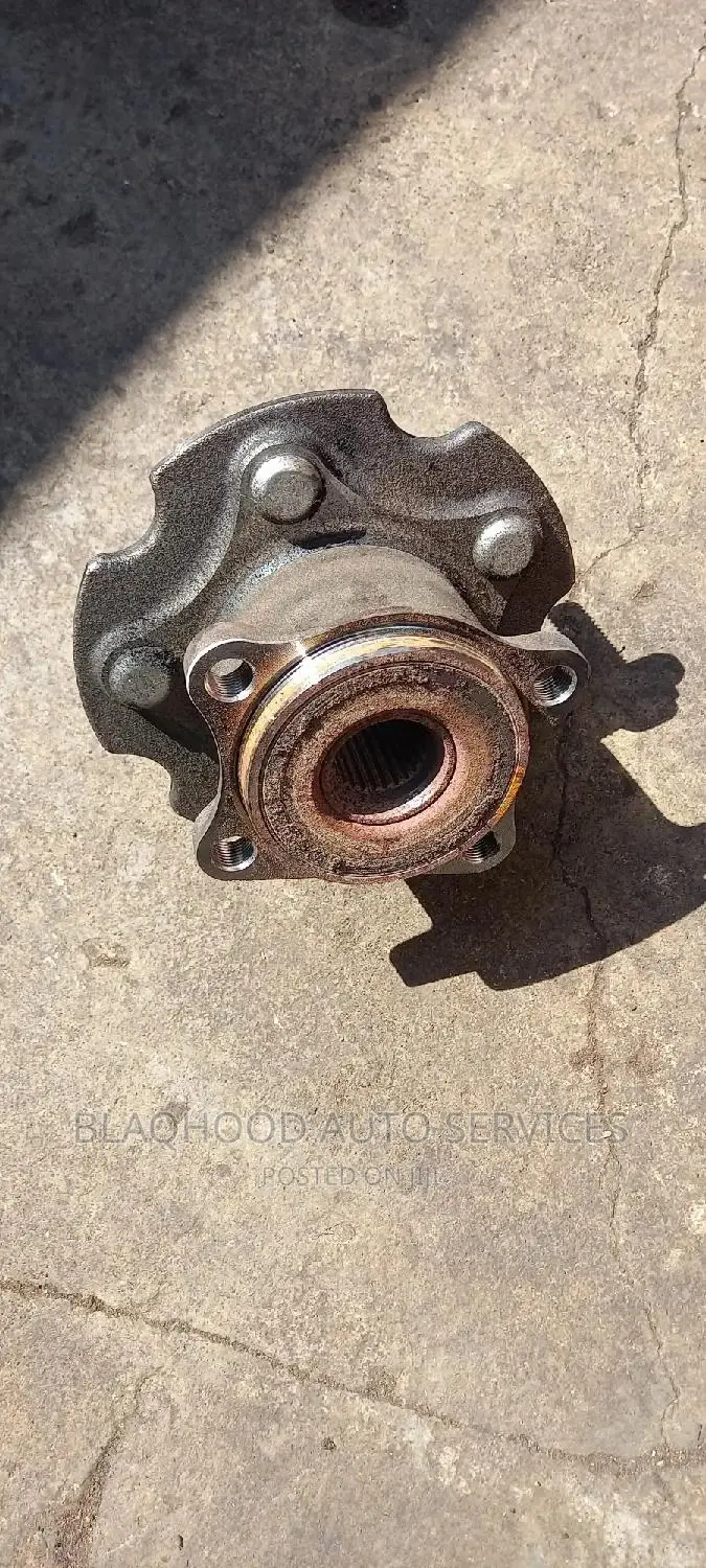 Toyota Rav4 2013-17 Complete Back WHEEL HUB Bearing in Stock