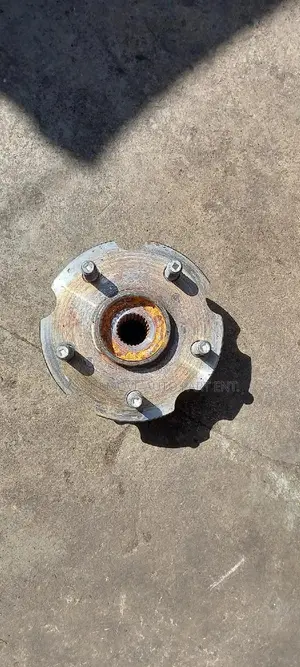 Toyota Rav4 2013-17 Complete Back WHEEL HUB Bearing in Stock