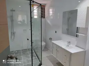 4bdrm Mansion in Ahodwo, Kumasi Metropolitan for rent