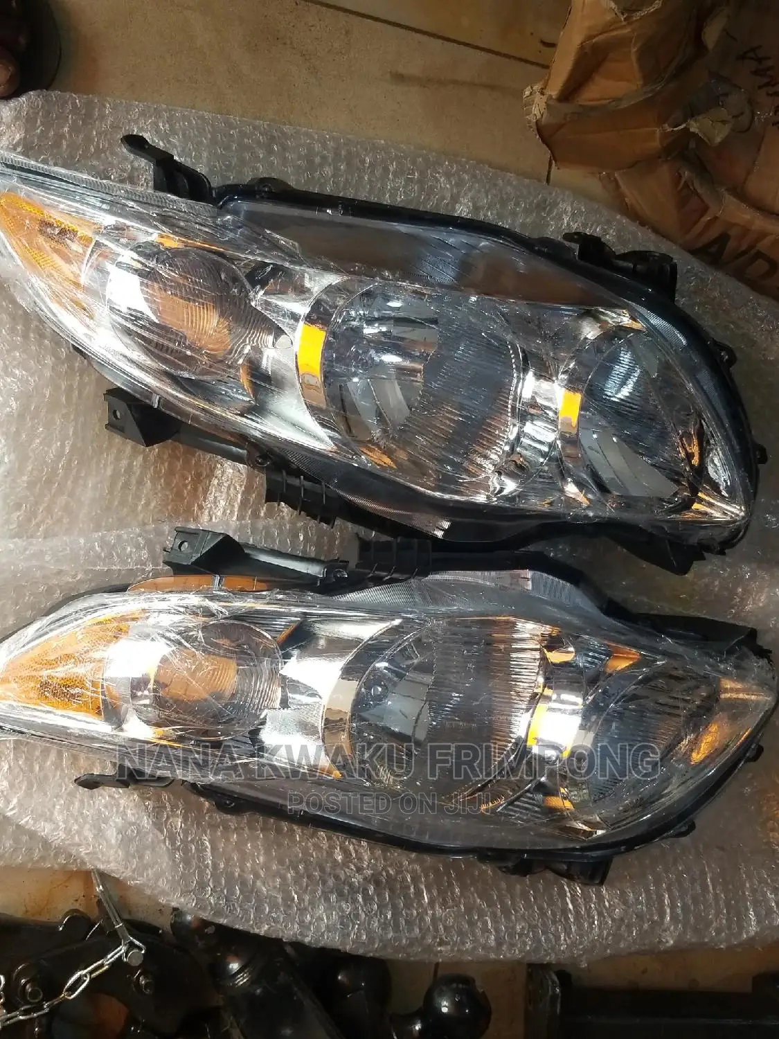 Toyota Corolla 2009 2010 Head Light Available
