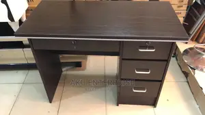 Office Desk, Medium Size