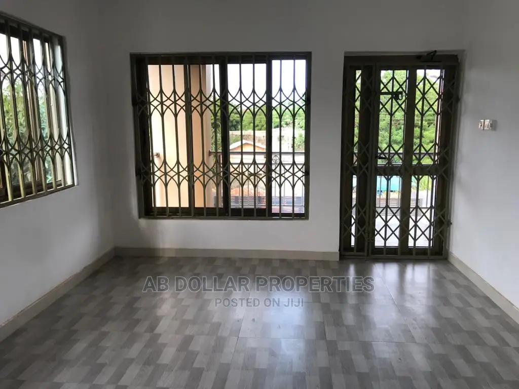 3bdrm House in Spintex for rent