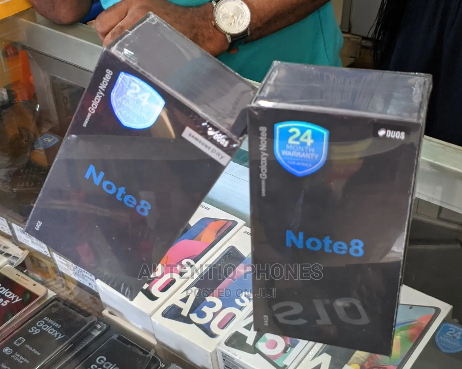 New Samsung Galaxy Note 8 64 GB Black