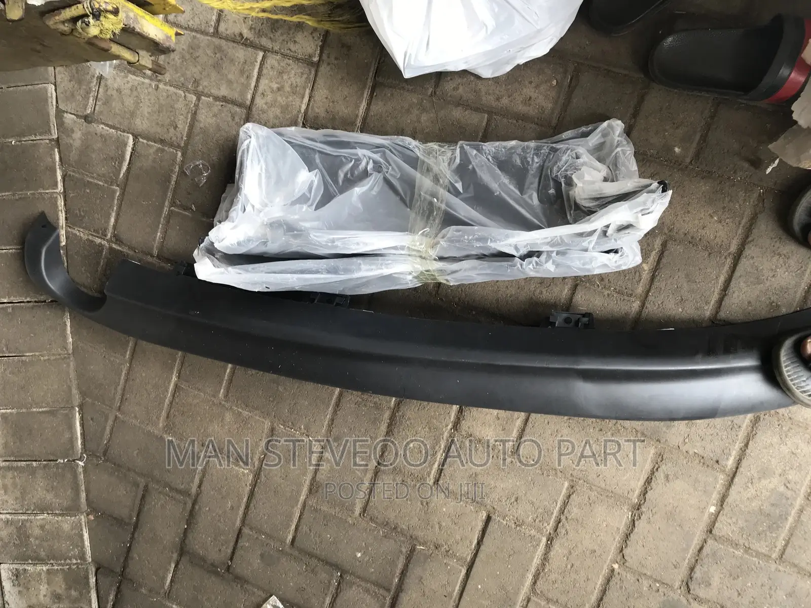Toyota Corolla Back Spoiler 2011-13 Model