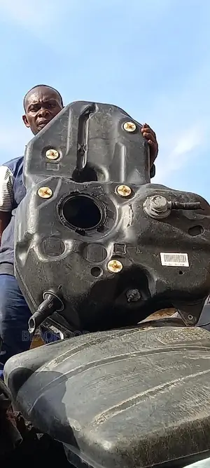 Home Used FUEL TANK for All Cars Available