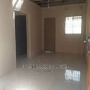 4bdrm House in Abelemkpe, Lincoln School Area for rent