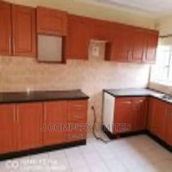 4bdrm House in Abelemkpe, Lincoln School Area for rent