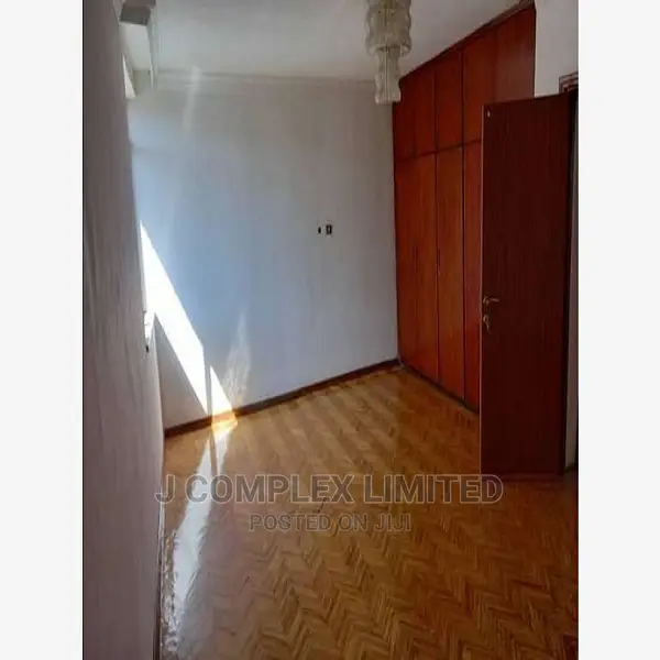 4bdrm House in Abelemkpe, Methodist Church Area for sale